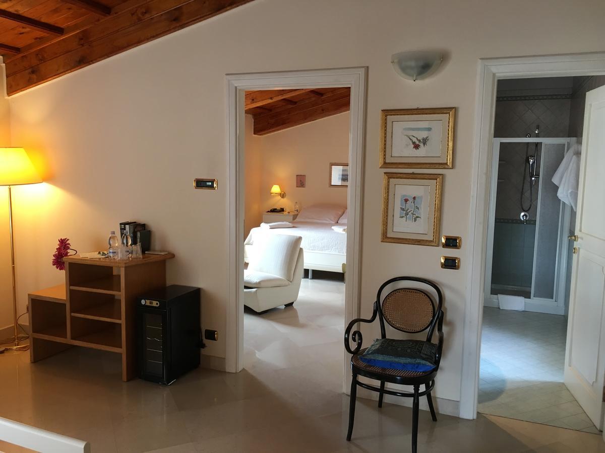 Palazzo Sottile Meninni - Classic Rooms Experience Gravina in Puglia Eksteriør bilde